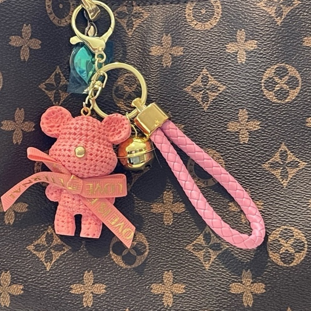 Pink teddy bear purse bling or keychain​